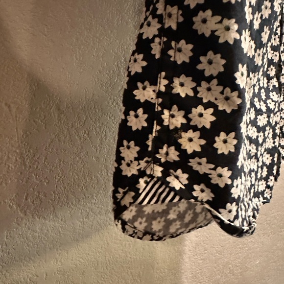 Denim & Flower Ricky Singh - Picture 4 of 4